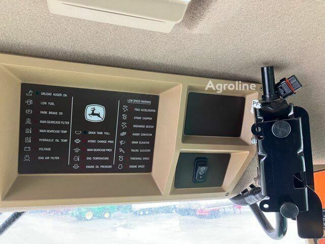 Зеленый Джон Дир 9760 STS, объемом двигателя 0 л и пробегом 0 тыс. км за 110486 $, фото 62 на Automoto.ua