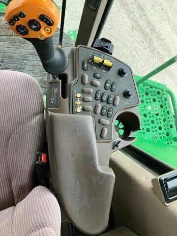 Зеленый Джон Дир 9760 STS, объемом двигателя 0 л и пробегом 0 тыс. км за 110486 $, фото 58 на Automoto.ua