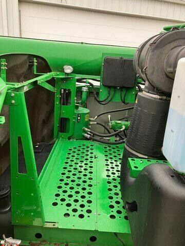 Зеленый Джон Дир 9760 STS, объемом двигателя 0 л и пробегом 0 тыс. км за 110486 $, фото 45 на Automoto.ua