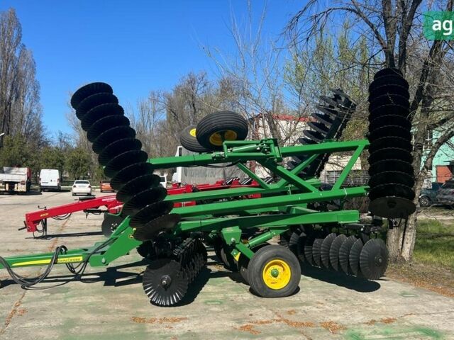 Джон Дир 980 2022 в Сосницы на Automoto.ua Джон Дир 980, объемом двигателя 0 л и пробегом 0 тыс. км за 29000 $, фото 3 на Automoto.ua