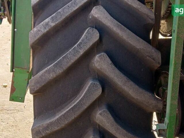 Джон Дир 985, объемом двигателя 7.6 л и пробегом 0 тыс. км за 19000 $, фото 11 на Automoto.ua