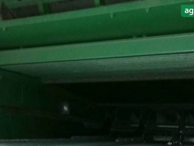 Джон Дир 9880 2003 в Звенигородка на Automoto.ua Джон Дир 9880, объемом двигателя 0 л и пробегом 0 тыс. км за 106237 $, фото 4 на Automoto.ua