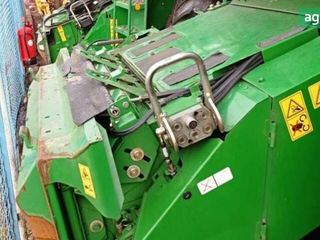 Джон Дир 9880 2003 в Звенигородка на Automoto.ua Джон Дир 9880, объемом двигателя 0 л и пробегом 0 тыс. км за 106237 $, фото 2 на Automoto.ua