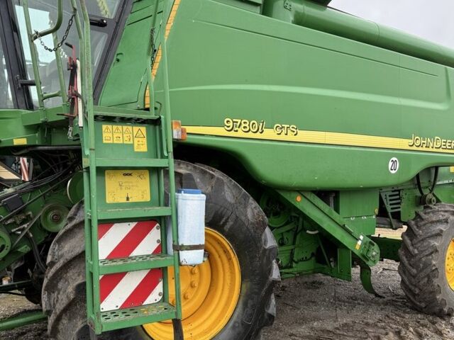 Джон Дір ЦТС 9780 2005 у Раздельной на Automoto.ua Зелений Джон Дір ЦТС 9780, об'ємом двигуна 0 л та пробігом 100 тис. км за 38000 $, фото 4 на Automoto.ua