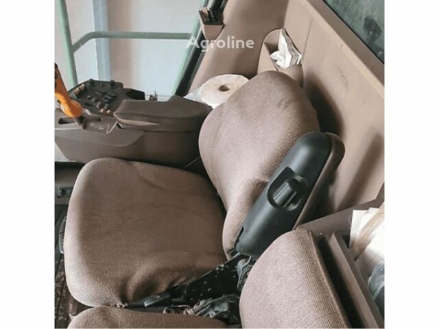 Зелений Джон Дір ЦТС, об'ємом двигуна 0 л та пробігом 0 тис. км за 44531 $, фото 5 на Automoto.ua