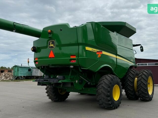 Джон Дир С 670 2012 в Сосницы на Automoto.ua Джон Дир С 670, объемом двигателя 0 л и пробегом 0 тыс. км за 148000 $, фото 3 на Automoto.ua