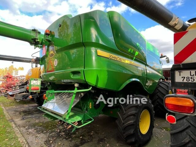 Джон Дир С 670 2013 в Здолбунове на Automoto.ua Джон Дир С 670, объемом двигателя 0 л и пробегом 0 тыс. км за 192664 $, фото 2 на Automoto.ua