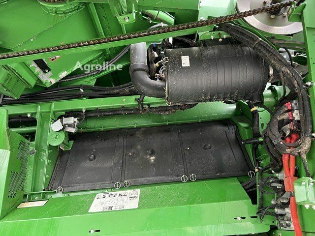 Зеленый Джон Дир С680, объемом двигателя 0 л и пробегом 0 тыс. км за 168636 $, фото 50 на Automoto.ua