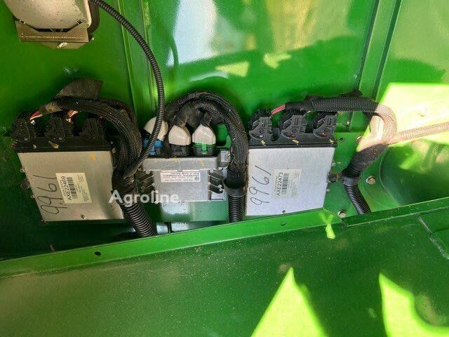 Зелений Джон Дір С690, об'ємом двигуна 0 л та пробігом 0 тис. км за 157006 $, фото 11 на Automoto.ua