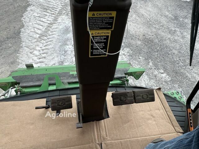 Зелений Джон Дір СТС, об'ємом двигуна 0 л та пробігом 0 тис. км за 97693 $, фото 50 на Automoto.ua