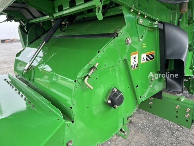 Зелений Джон Дір СТС, об'ємом двигуна 0 л та пробігом 0 тис. км за 97693 $, фото 25 на Automoto.ua