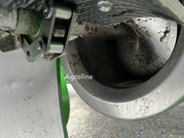 Зелений Джон Дір СТС, об'ємом двигуна 0 л та пробігом 0 тис. км за 97693 $, фото 14 на Automoto.ua