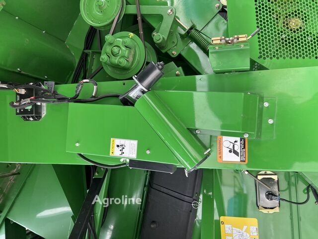 Зелений Джон Дір СТС, об'ємом двигуна 0 л та пробігом 0 тис. км за 97693 $, фото 17 на Automoto.ua