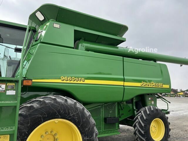 Зелений Джон Дір СТС, об'ємом двигуна 0 л та пробігом 0 тис. км за 97693 $, фото 1 на Automoto.ua