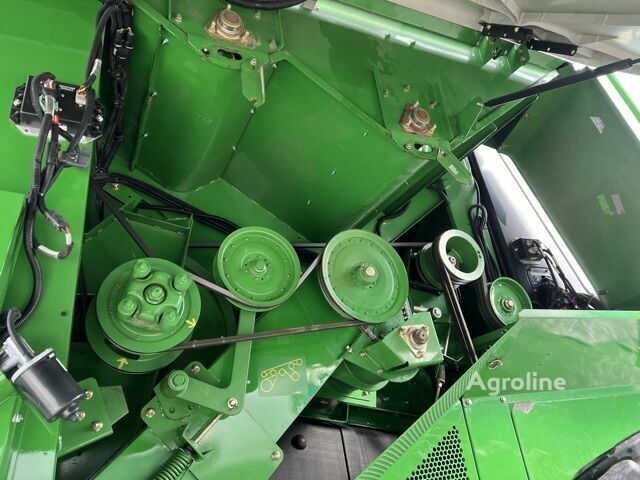 Зелений Джон Дір СТС, об'ємом двигуна 0 л та пробігом 0 тис. км за 97693 $, фото 18 на Automoto.ua