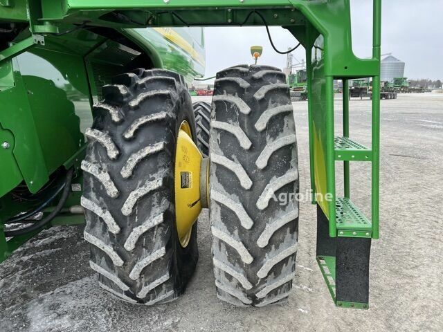 Зелений Джон Дір СТС, об'ємом двигуна 0 л та пробігом 0 тис. км за 97693 $, фото 3 на Automoto.ua