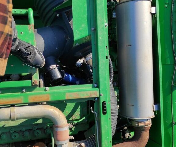 Зелений Джон Дір W660, об'ємом двигуна 0 л та пробігом 0 тис. км за 105011 $, фото 16 на Automoto.ua