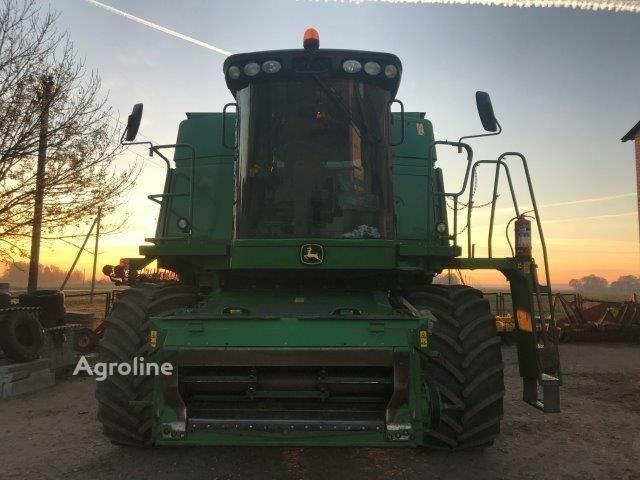 Зелений Джон Дір ВТС, об'ємом двигуна 0 л та пробігом 0 тис. км за 112037 $, фото 1 на Automoto.ua