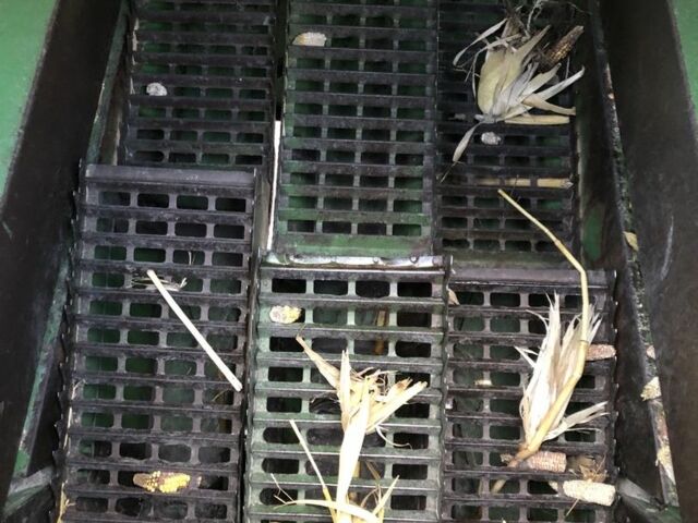 Джон Дир Другая 1966 в Ровно на Automoto.ua Джон Дир Другая, объемом двигателя 3.97 л и пробегом 0 тыс. км за 7959 $, фото 9 на Automoto.ua