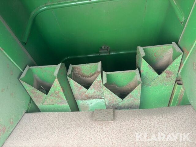 Джон Дір Другая, об'ємом двигуна 0 л та пробігом 0 тис. км за 23000 $, фото 20 на Automoto.ua