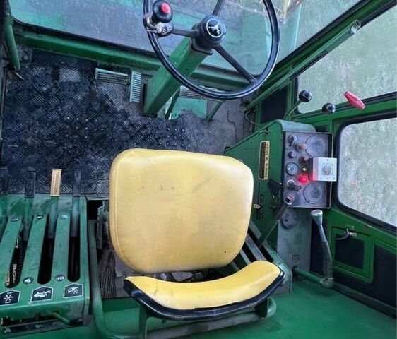 Джон Дир Другая 1987 в Ковель на Automoto.ua Джон Дир Другая, объемом двигателя 0 л и пробегом 1 тыс. км за 16500 $, фото 3 на Automoto.ua