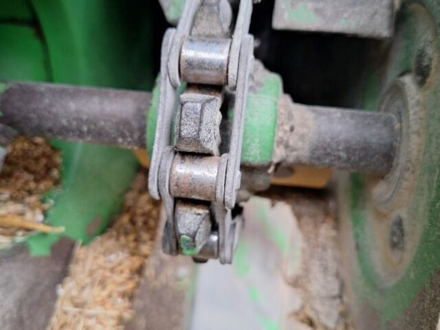 Джон Дир Другая, объемом двигателя 4 л и пробегом 1 тыс. км за 21800 $, фото 12 на Automoto.ua