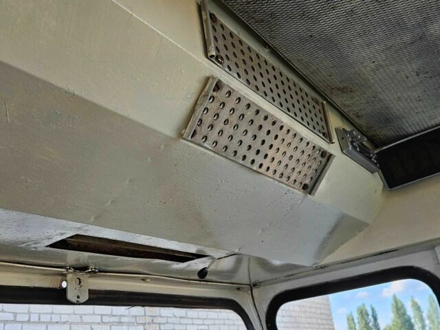 Джон Дир Другая, объемом двигателя 3.8 л и пробегом 1 тыс. км за 22000 $, фото 7 на Automoto.ua