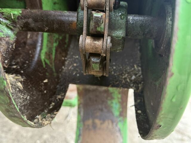 Джон Дір Другая, об'ємом двигуна 3.92 л та пробігом 1 тис. км за 27500 $, фото 14 на Automoto.ua