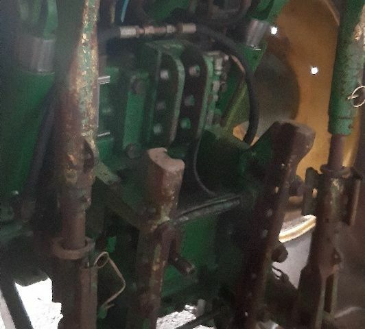 Джон Дир Другая, объемом двигателя 6.8 л и пробегом 2 тыс. км за 23000 $, фото 6 на Automoto.ua