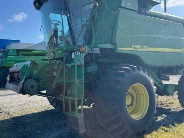 Джон Дир Другая, объемом двигателя 8.1 л и пробегом 8 тыс. км за 19500 $, фото 3 на Automoto.ua