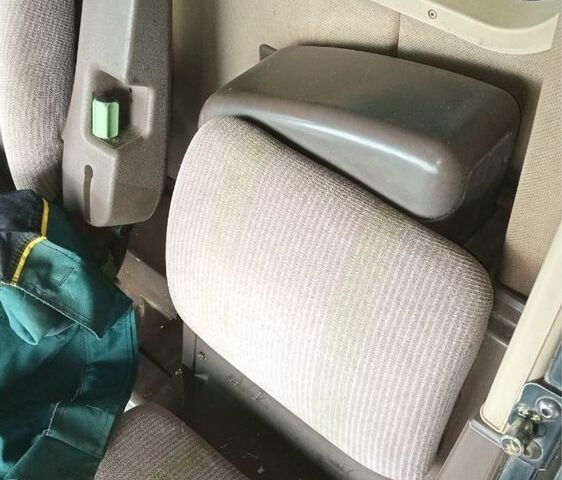 Джон Дір Другая, об'ємом двигуна 8.1 л та пробігом 5 тис. км за 50000 $, фото 5 на Automoto.ua