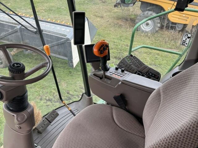 Джон Дір Другая, об'ємом двигуна 9 л та пробігом 1 тис. км за 130000 $, фото 5 на Automoto.ua