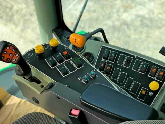 Джон Дир Другая, объемом двигателя 7.4 л и пробегом 0 тыс. км за 99717 $, фото 11 на Automoto.ua