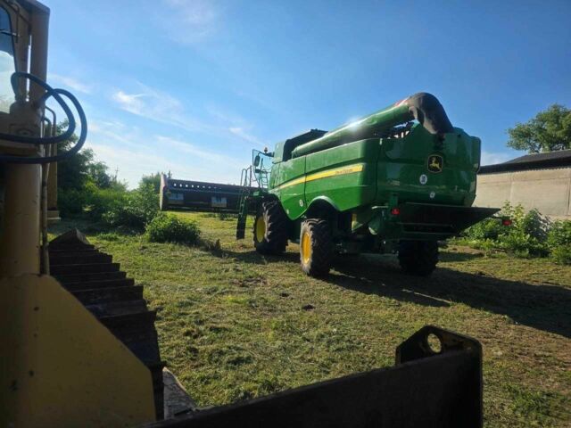 Джон Дир Другая, объемом двигателя 9 л и пробегом 1 тыс. км за 285000 $, фото 5 на Automoto.ua