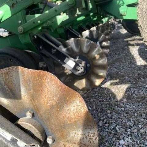 Джон Дір Другая, об'ємом двигуна 2.45 л та пробігом 0 тис. км за 17526 $, фото 16 на Automoto.ua