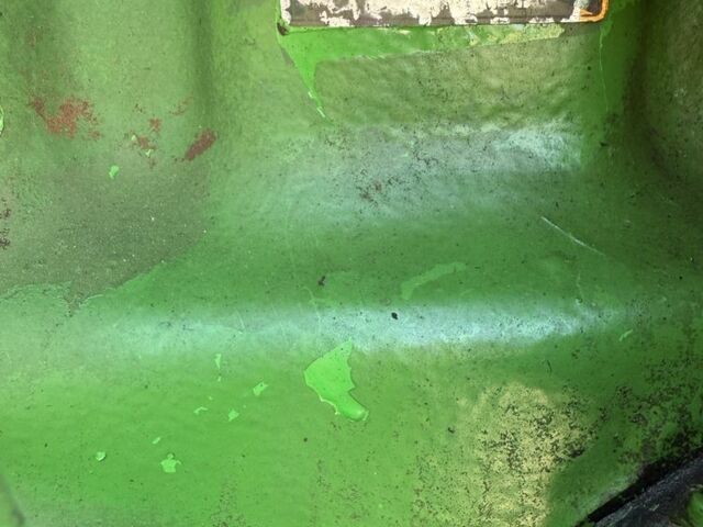 Джон Дир Другая, объемом двигателя 2.7 л и пробегом 4 тыс. км за 4500 $, фото 3 на Automoto.ua