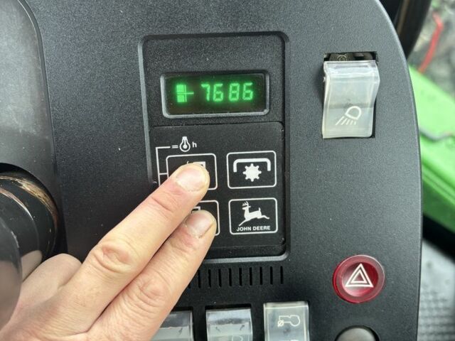 Джон Дир Другая, объемом двигателя 4 л и пробегом 8 тыс. км за 27000 $, фото 8 на Automoto.ua