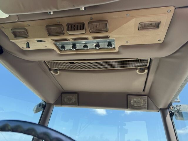 Джон Дир Другая, объемом двигателя 0.59 л и пробегом 5 тыс. км за 25462 $, фото 8 на Automoto.ua