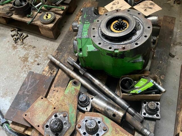 Джон Дир Другая 2000 в Одессе на Automoto.ua Джон Дир Другая, объемом двигателя 7.6 л и пробегом 0 тыс. км за 9500 $, фото 6 на Automoto.ua