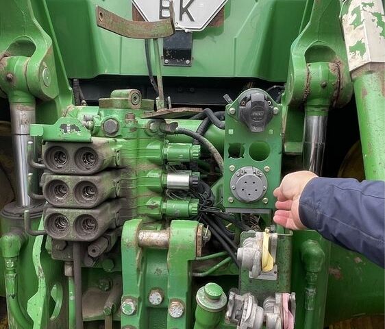 Джон Дир Другая, объемом двигателя 8.1 л и пробегом 8 тыс. км за 84221 $, фото 4 на Automoto.ua