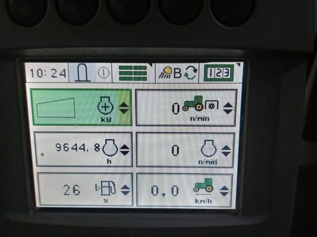 Джон Дир Другая, объемом двигателя 0.86 л и пробегом 10 тыс. км за 35022 $, фото 3 на Automoto.ua