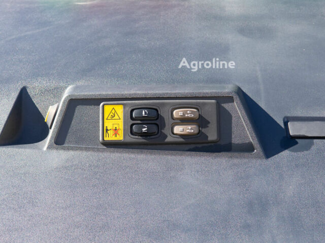 Джон Дір Другая, об'ємом двигуна 0 л та пробігом 0 тис. км за 336109 $, фото 22 на Automoto.ua