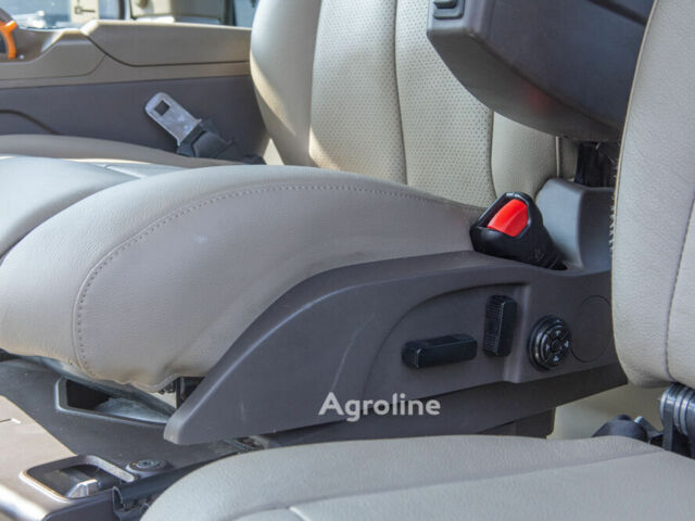 Джон Дір Другая, об'ємом двигуна 0 л та пробігом 0 тис. км за 336109 $, фото 3 на Automoto.ua