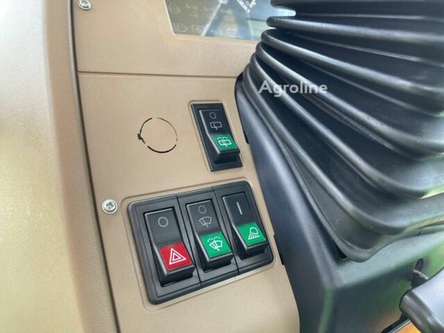 Джон Дір Другая, об'ємом двигуна 0 л та пробігом 0 тис. км за 64006 $, фото 17 на Automoto.ua