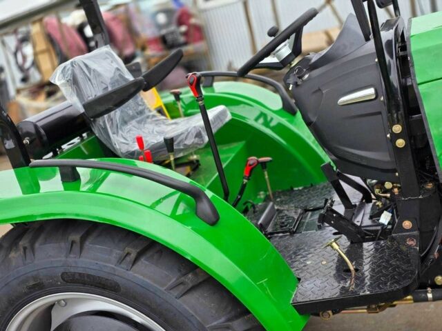 Джон Дир Другая, объемом двигателя 3.2 л и пробегом 1 тыс. км за 7950 $, фото 2 на Automoto.ua