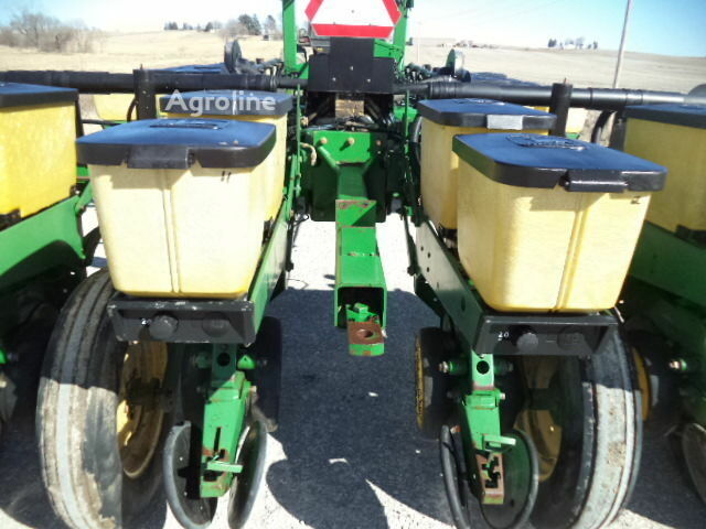 Зеленый Джон Дир Другая, объемом двигателя 0 л и пробегом 0 тыс. км за 22674 $, фото 4 на Automoto.ua