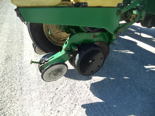 Зеленый Джон Дир Другая, объемом двигателя 0 л и пробегом 0 тыс. км за 22674 $, фото 6 на Automoto.ua