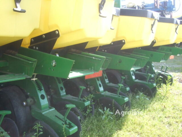 Зелений Джон Дір Другая, об'ємом двигуна 0 л та пробігом 0 тис. км за 38372 $, фото 1 на Automoto.ua