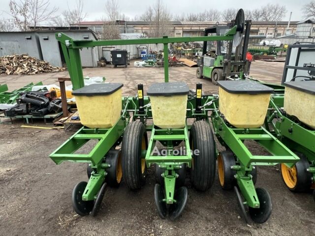 Зелений Джон Дір Другая, об'ємом двигуна 0 л та пробігом 0 тис. км за 19744 $, фото 16 на Automoto.ua