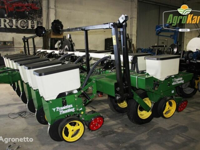 Зеленый Джон Дир Другая, объемом двигателя 0 л и пробегом 0 тыс. км за 57965 $, фото 5 на Automoto.ua